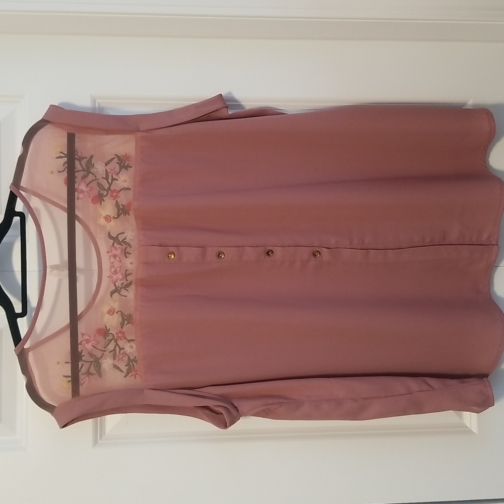 Live 4 Truth Mauve Pink Blouse with Mesh Floral Detail sz 3X - Picture 3 of 10